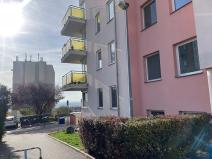 Pronájem bytu 1+kk, Praha - Horní Měcholupy, Padovská, 41 m2