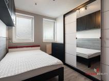 Pronájem bytu 2+kk, Hradec Králové - Třebeš, Ve Stromovce, 59 m2