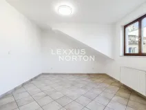 Prodej bytu 2+kk, Praha - Smíchov, Kořenského, 48 m2