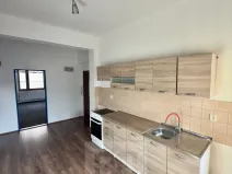 Pronájem bytu 3+1, Slaný, Brožovského, 90 m2