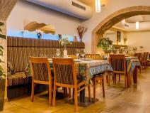 Prodej činžovního domu, Praha - Nové Město, Tyršova, 655 m2