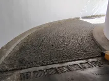 Pronájem garážového stání, Praha - Holešovice, Osadní, 11 m2