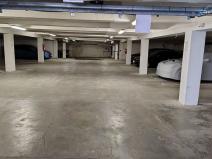 Pronájem garážového stání, Praha - Holešovice, Osadní, 11 m2