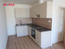 Pronájem bytu 2+kk, Praha - Braník, Novodvorská, 40 m2