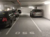 Pronájem garážového stání, Praha - Smíchov, Tomkova, 12 m2