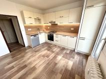 Pronájem bytu 3+1, Pardubice, 72 m2