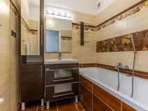 Prodej bytu 3+kk, Nupaky, U Školky, 73 m2