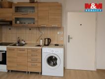 Pronájem bytu 1+1, České Velenice, Sídliště na Sadech, 38 m2