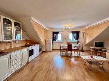 Pronájem bytu 2+kk, Teplice, Heydukova, 50 m2