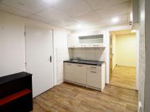 Pronájem skladu, Praha - Kamýk, Zdislavická, 64 m2