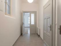 Pronájem bytu 2+kk, Praha, Křižíkova, 59 m2