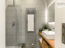 Pronájem bytu 2+kk, Praha, Rumunská, 45 m2