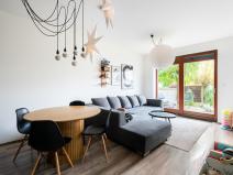 Prodej bytu 2+kk, Veleň - Mírovice, Polní, 49 m2