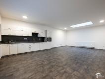 Pronájem bytu 2+kk, Pardubice - Zelené Předměstí, Sladkovského, 90 m2