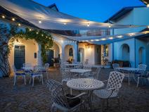 Pronájem restaurace, Dolní Dunajovice, Rudé armády, 500 m2