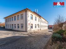 Prodej výrobních prostor, Načeradec, Zámecké náměstí, 1800 m2