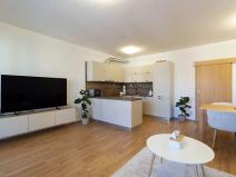 Pronájem bytu 3+kk, Praha - Čakovice, Bermanova, 81 m2