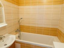 Prodej bytu 2+1, Chrudim - Chrudim III, Škroupova, 64 m2