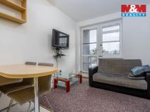 Pronájem bytu 2+kk, Hradec Králové, Na Občinách, 38 m2