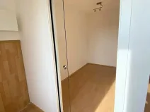 Prodej bytu 1+kk, Praha - Troja, Hnězdenská, 38 m2