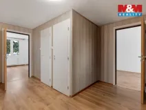 Prodej bytu 3+1, Žebrák, Sídliště, 70 m2