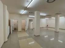 Prodej obchodního prostoru, Karlovy Vary, Divadelní náměstí, 100 m2