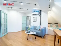 Prodej bytu 1+kk, Praha - Holešovice, Veverkova, 40 m2