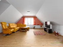 Prodej vícegeneračního domu, Praha - Újezd nad Lesy, Starokolínská, 510 m2