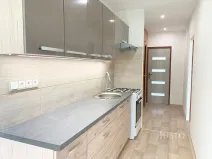 Pronájem bytu 2+1, Ústí nad Labem, Ladova, 61 m2