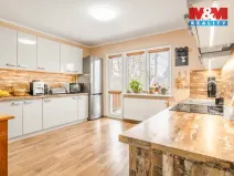 Prodej rodinného domu, Brniště, 190 m2