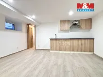 Pronájem bytu 1+kk, Týniště nad Orlicí, Mírové nám., 30 m2