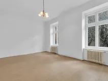 Prodej bytu 2+1, Hradec Králové, Komenského, 98 m2