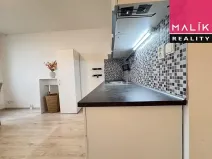 Prodej bytu 1+1, Karlovy Vary, Dvořákova, 37 m2