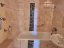 Prodej bytu 3+1, Česká Lípa, Jihlavská, 70 m2