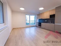 Pronájem bytu 2+kk, Praha - Řepy, Laudova, 60 m2