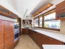 Pronájem rodinného domu, Praha - Břevnov, Rozdělovská, 360 m2