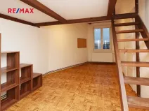 Pronájem bytu 2+1, Praha - Libeň, V mezihoří, 56 m2