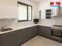 Prodej rodinného domu, Březí, Na štěrkách, 208 m2