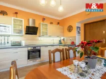 Prodej činžovního domu, Mimoň, nám. 1. máje, 120 m2