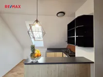 Prodej bytu 2+kk, Jesenice, Příčná I., 45 m2