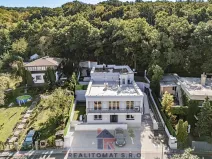 Prodej vily, Praha - Komořany, Pod lesem, 770 m2