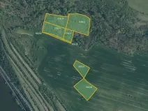 Prodej podílu pole, Mělník, 17610 m2
