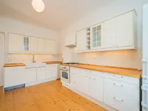 Pronájem vily, Praha - Modřany, Nečova, 200 m2