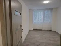 Pronájem obchodního prostoru, Neratovice, Kojetická, 11 m2