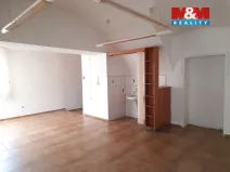 Pronájem skladu, Lešná, 220 m2