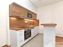 Pronájem bytu 1+kk, Praha - Vinohrady, Řipská, 30 m2