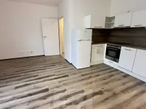 Pronájem bytu 2+kk, Kladno, Generála Selnera, 41 m2