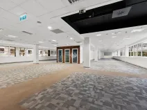 Pronájem kanceláře, Praha - Smíchov, Radlická, 1600 m2