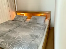 Pronájem bytu 1+1, Praha - Kobylisy, Košťálkova, 35 m2