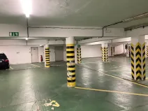 Pronájem garážového stání, Praha - Vinohrady, Londýnská, 14 m2